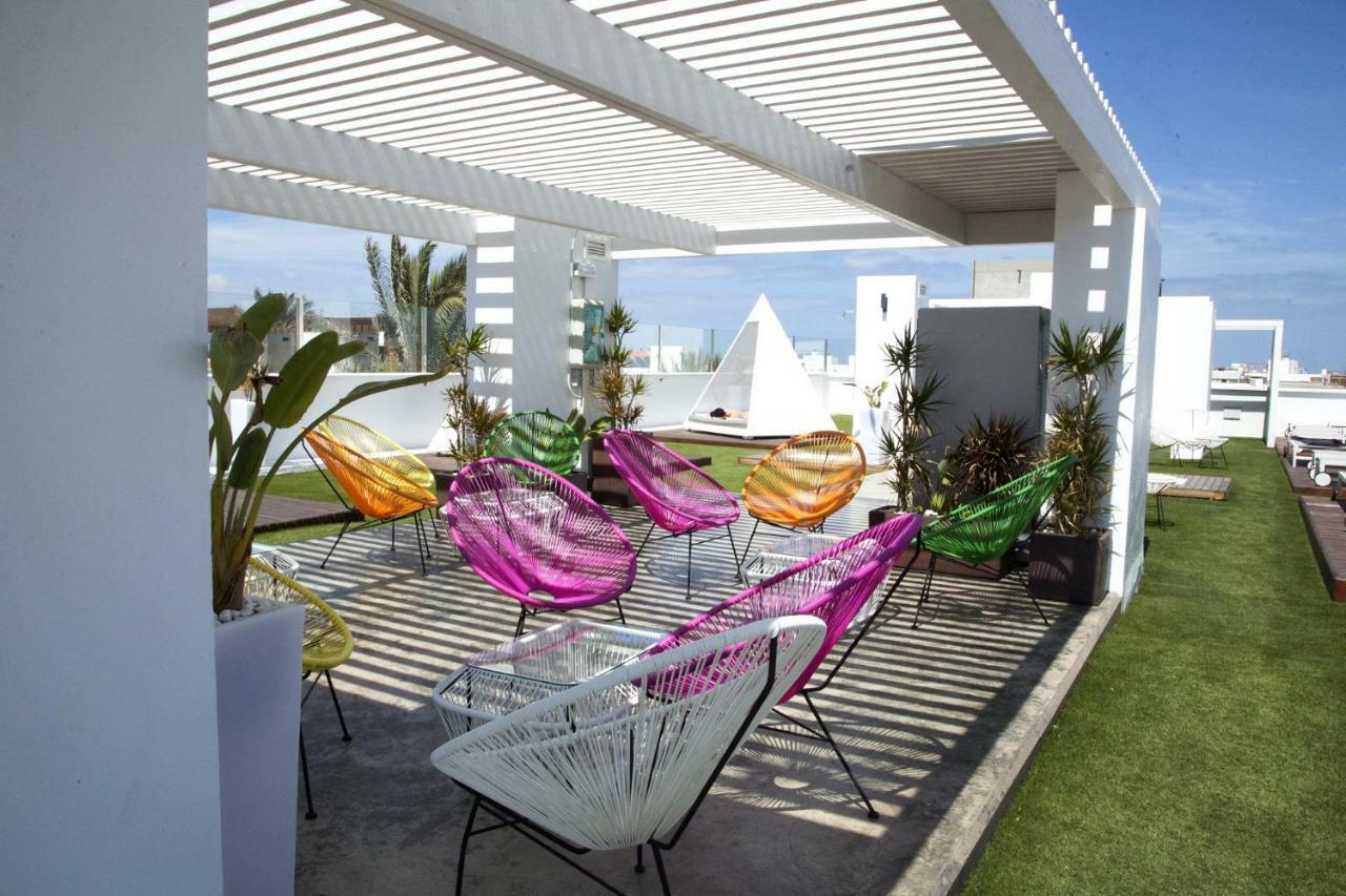 Apartamento Bristol Beach Corralejo Bagian luar foto